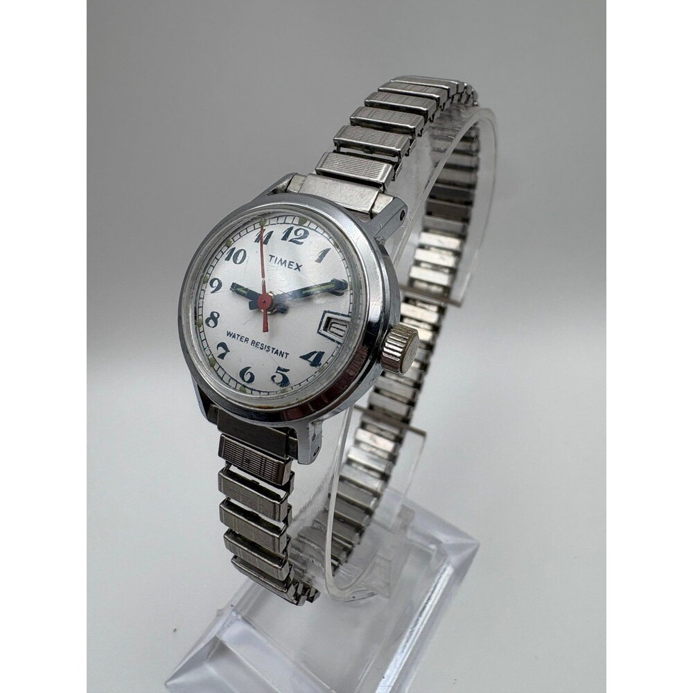 Vintage Timex Ladies Mechanical Date Watch - Spare or Repair - Case France